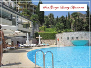 San Giorgio Luxury Apartment Taormina-Panoramic Pool & Parking Space, Taormina